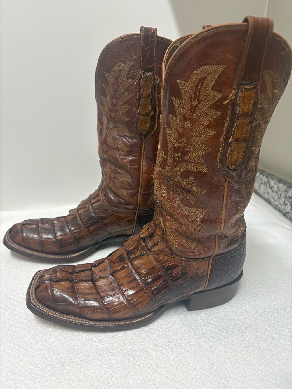Vtg Lucchese Handmade Hornback Crocodile Tail Cowboy Boot Men 9D - Brown Western